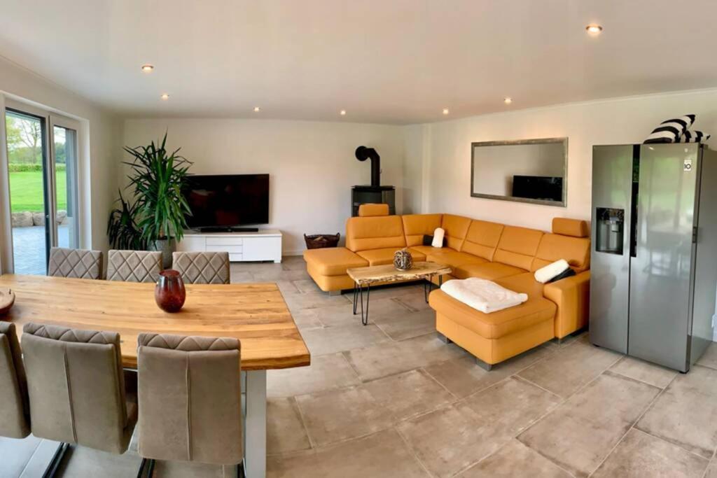 Neue Ruhige Ferienwohnung Am Wald Wustewohlde المظهر الخارجي الصورة